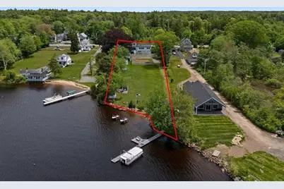 235 Middleboro Rd, Freetown, MA 02717 - Photo 2