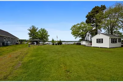 235 Middleboro Rd, Freetown, MA 02717 - Photo 32
