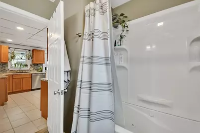 542 North St, Fitchburg, MA 01420 - Photo 12