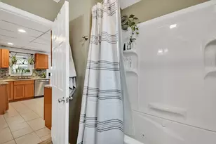 542 North St, Fitchburg, MA 01420 - Photo 12