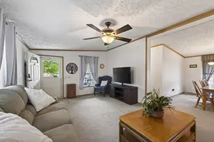 96 Songbird Ln, Tiverton, RI 02878 - Photo 16