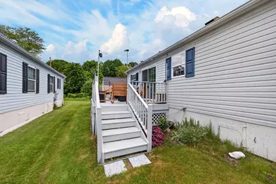 96 Songbird Ln, Tiverton, RI 02878 - Photo 6