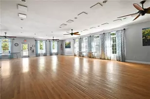 96 Songbird Ln, Tiverton, RI 02878 - Photo 30
