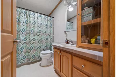 96 Songbird Ln, Tiverton, RI 02878 - Photo 14