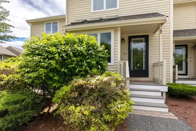 628 Maple Brook Rd #628, Bellingham, MA 02019 - Photo 4