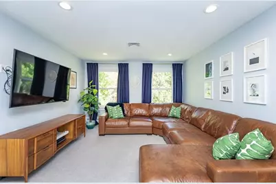 2 Amherst Rd, Andover, MA 01810 - Photo 12