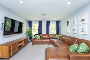 2 Amherst Rd, Andover, MA 01810 - Photo 12