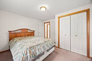 375 Mockingbird Way, Taunton, MA 02718 - Photo 16