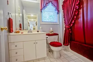 12 Camelot Ln, Easthampton, MA 01027 - Photo 34
