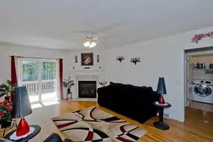12 Camelot Ln, Easthampton, MA 01027 - Photo 20