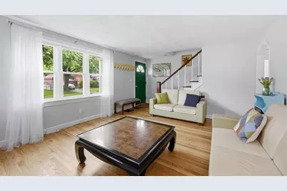 10 Lawrence Ave, South Hadley, MA 01075 - Photo 6