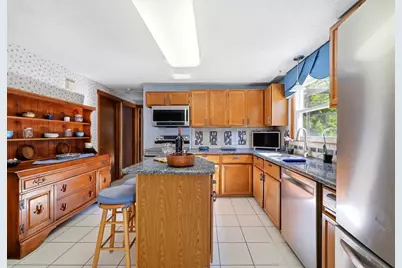 29 Hudson St., Springfield, MA 01118 - Photo 6