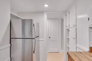 10 Shepard St, Cambridge, MA 02138 - Photo 8
