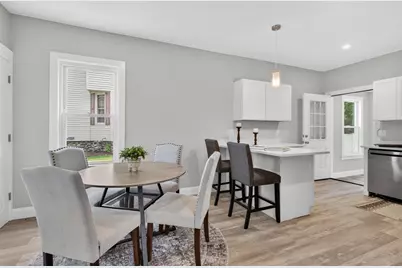 28 Greendale Ave, Worcester, MA 01606 - Photo 12