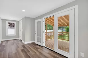 28 Greendale Ave, Worcester, MA 01606 - Photo 32