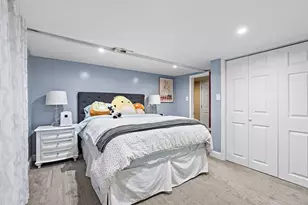 14 Wareham, Medford, MA 02155 - Photo 20