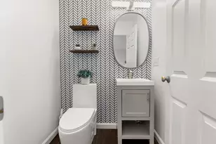 2 Ricciuti Dr, Quincy, MA 02169 - Photo 12