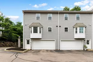 2 Ricciuti Dr, Quincy, MA 02169 - Photo 32