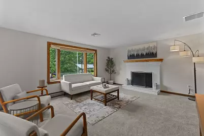 75 Sewall St, Shrewsbury, MA 01545 - Photo 8