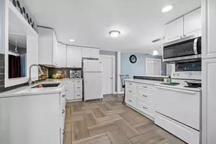 157 Nicholas Rd, Raynham, MA 02767 - Photo 8
