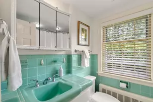 11 Nantucket Rd, Wellesley, MA 02481 - Photo 18