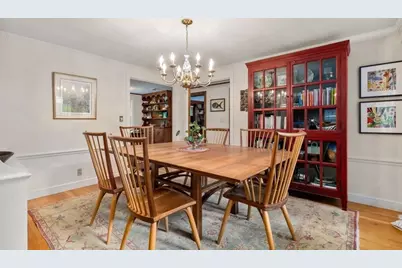 11 Nantucket Road, Wellesley, MA 02481 - Photo 8