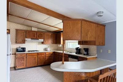 2 Emerald Place, Raynham, MA 02767 - Photo 6