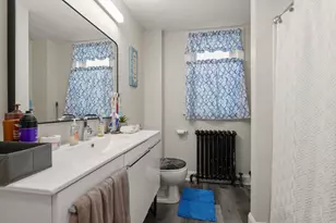 77 Dartmouth St, New Bedford, MA 02740 - Photo 30