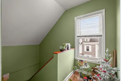77 Dartmouth St, New Bedford, MA 02740 - Photo 12