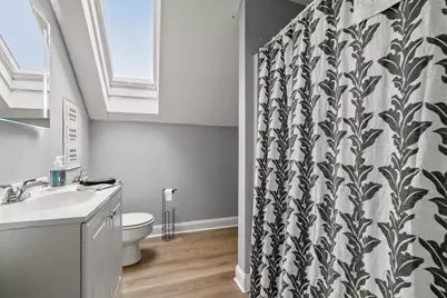 77 Dartmouth St, New Bedford, MA 02740 - Photo 8