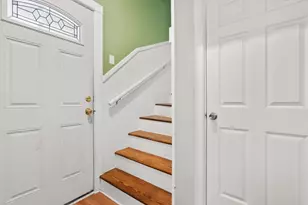 77 Dartmouth St, New Bedford, MA 02740 - Photo 34