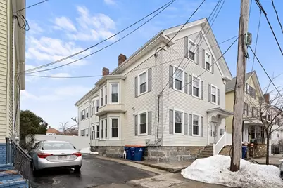 77 Dartmouth St, New Bedford, MA 02740 - Photo 2