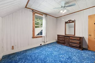 17 E Howe St, Orange, MA 01364 - Photo 22