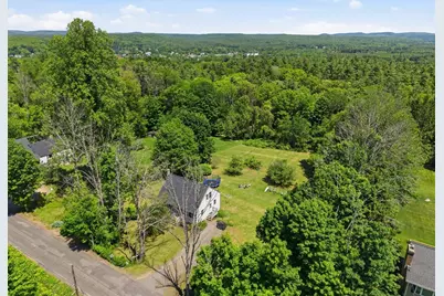 277 Walnut Hill Rd, Orange, MA 01364 - Photo 32