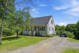277 Walnut Hill Rd, Orange, MA 01364 - Photo 2
