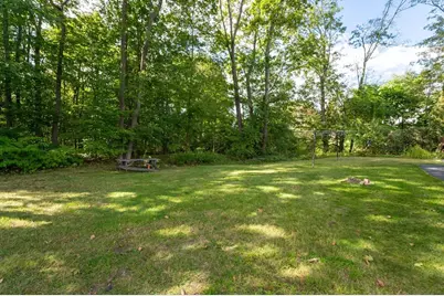 1222 Mammoth Rd, Dracut, MA 01826 - Photo 32