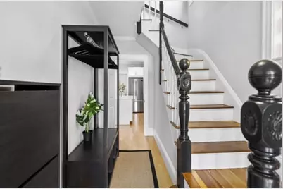 14 Everett St #2, Medford, MA 02155 - Photo 6