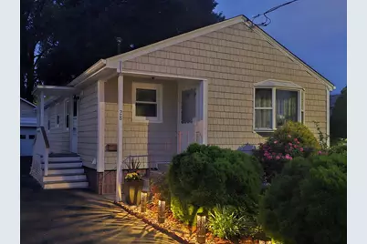 28 State St, Chicopee, MA 01013 - Photo 4