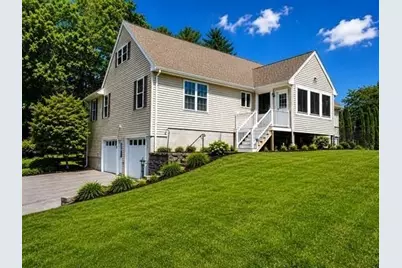 111 Chestnut St, Wilmington, MA 01887 - Photo 2