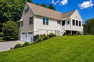 111 Chestnut St, Wilmington, MA 01887 - Photo 2