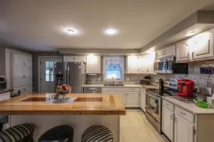 167 S Shelburne Rd, Greenfield, MA 01301 - Photo 10