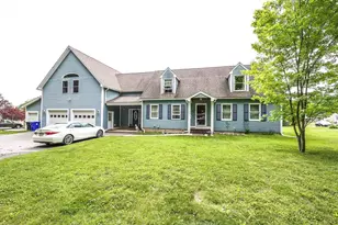 167 S Shelburne Rd, Greenfield, MA 01301 - Photo 4