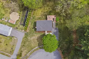 12 Village Ln, Billerica, MA 01862 - Photo 2