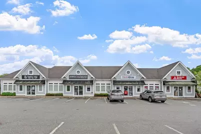 1019 Osgood Street #1019, North Andover, MA 01845 - Photo 2