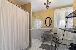 75 E Main St, Orange, MA 01364 - Photo 24