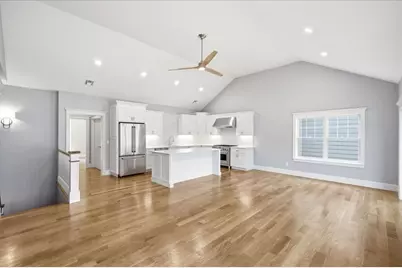 1549 Washington St #2, Walpole, MA 02081 - Photo 8