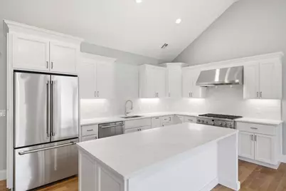 1549 Washington St #2, Walpole, MA 02081 - Photo 12