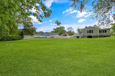 173 Forest St, Methuen, MA 01844 - Photo 32