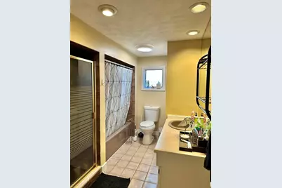 88 Hubbard St #2, Malden, MA 02148 - Photo 6