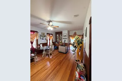 341 Earle St, New Bedford, MA 02746 - Photo 18